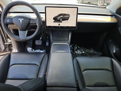 2022 Tesla Y Long Range