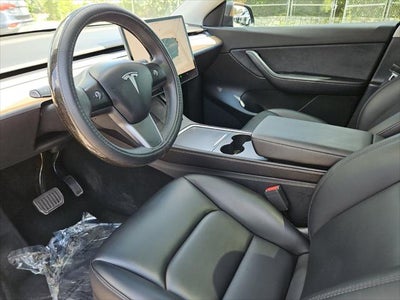 2022 Tesla Y Long Range