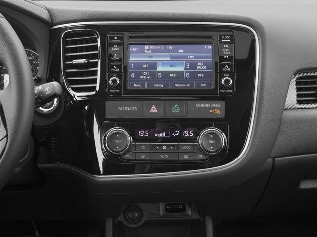 2016 Mitsubishi Outlander ES