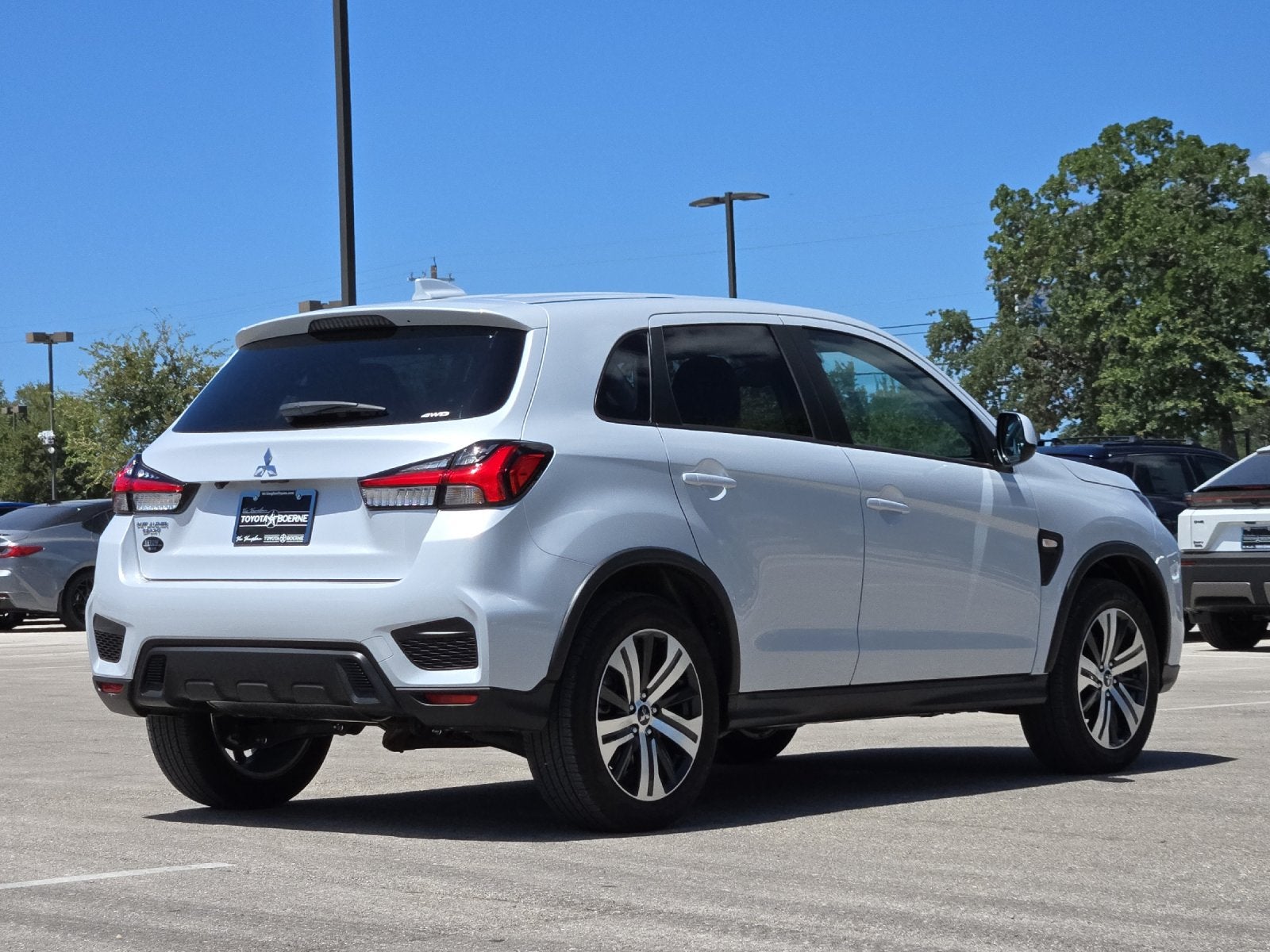 2026 Mitsubishi Outlander 2.0 LE