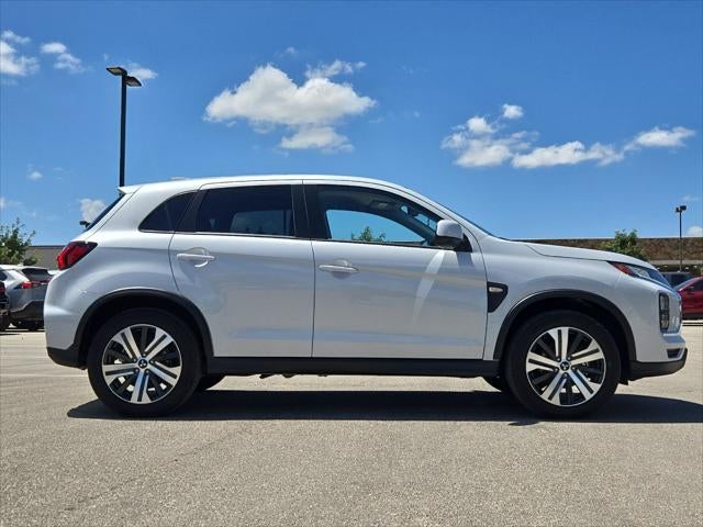 2026 Mitsubishi Outlander 2.0 LE