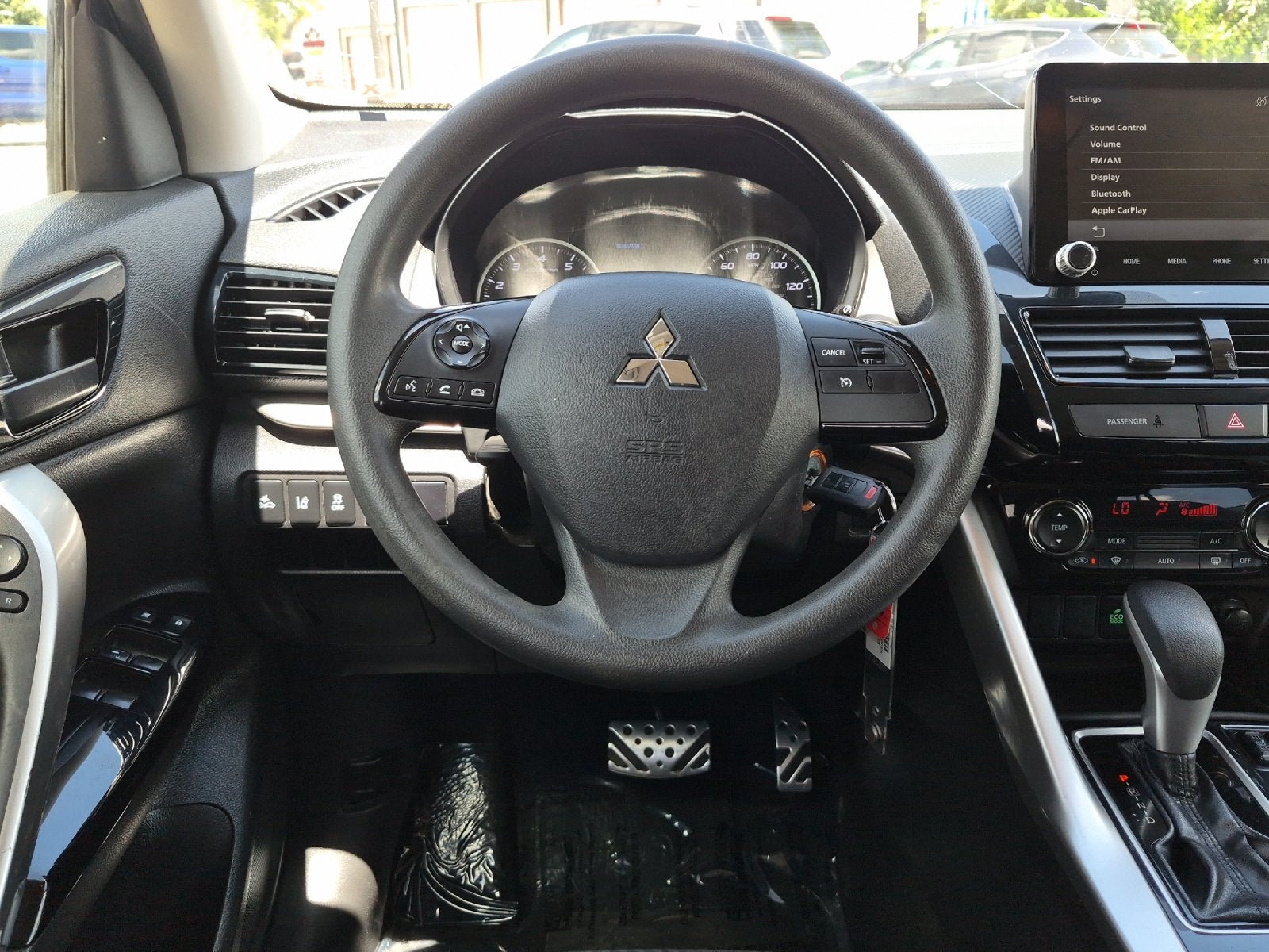 2022 Mitsubishi Eclipse LE