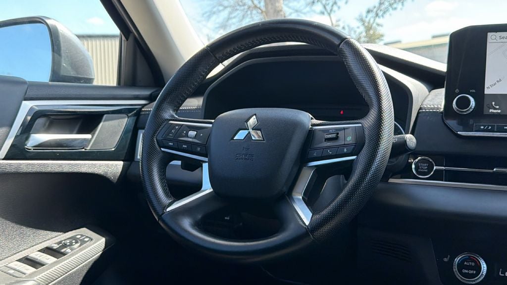 2022 Mitsubishi Outlander SE