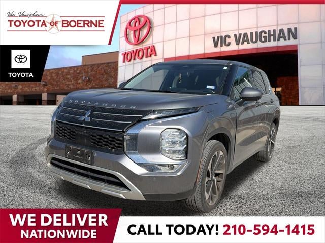 2022 Mitsubishi Outlander SE