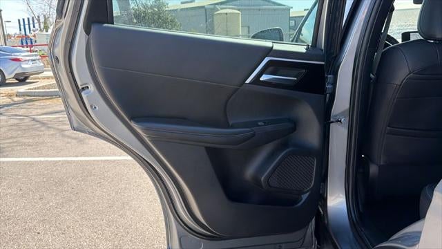 2022 Mitsubishi Outlander SE