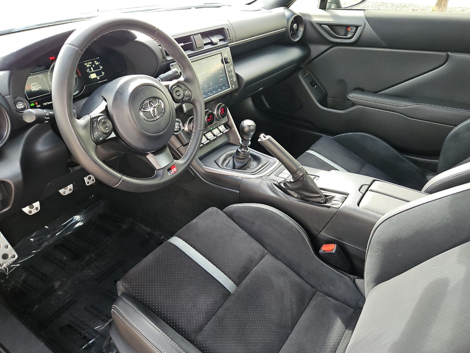 2025 Toyota GR86 Premium