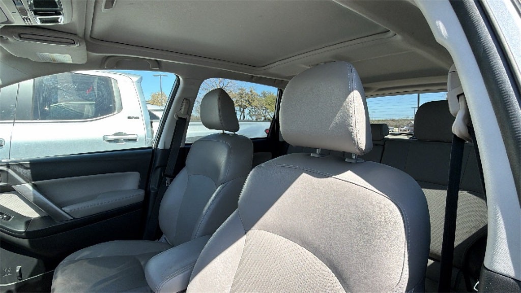 2016 Subaru Forester 2.5i Touring