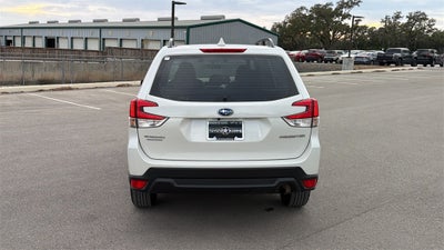 2021 Subaru Forester Base