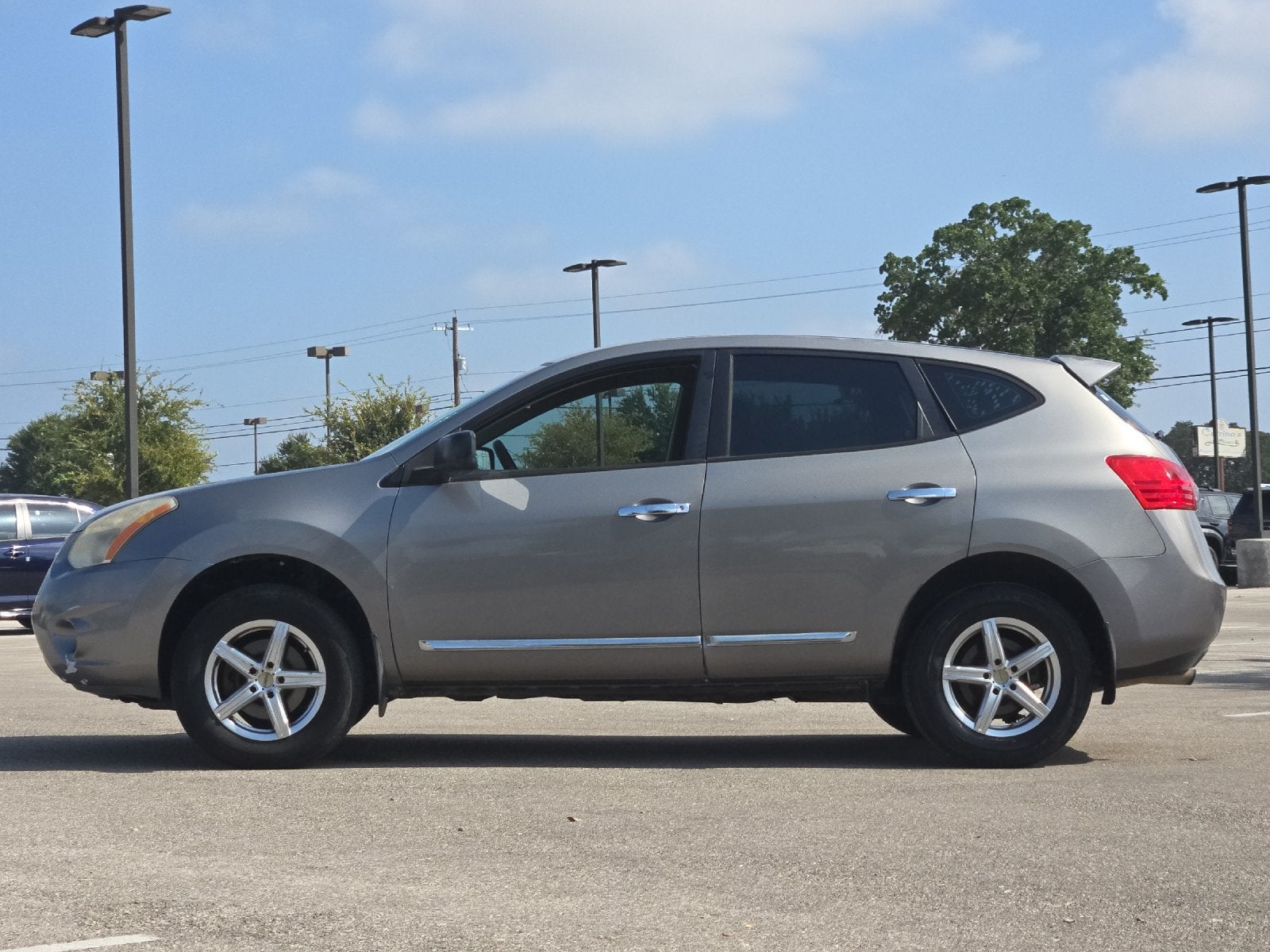 Used 2011 Nissan Rogue S with VIN JN8AS5MV1BW668024 for sale in Boerne, TX
