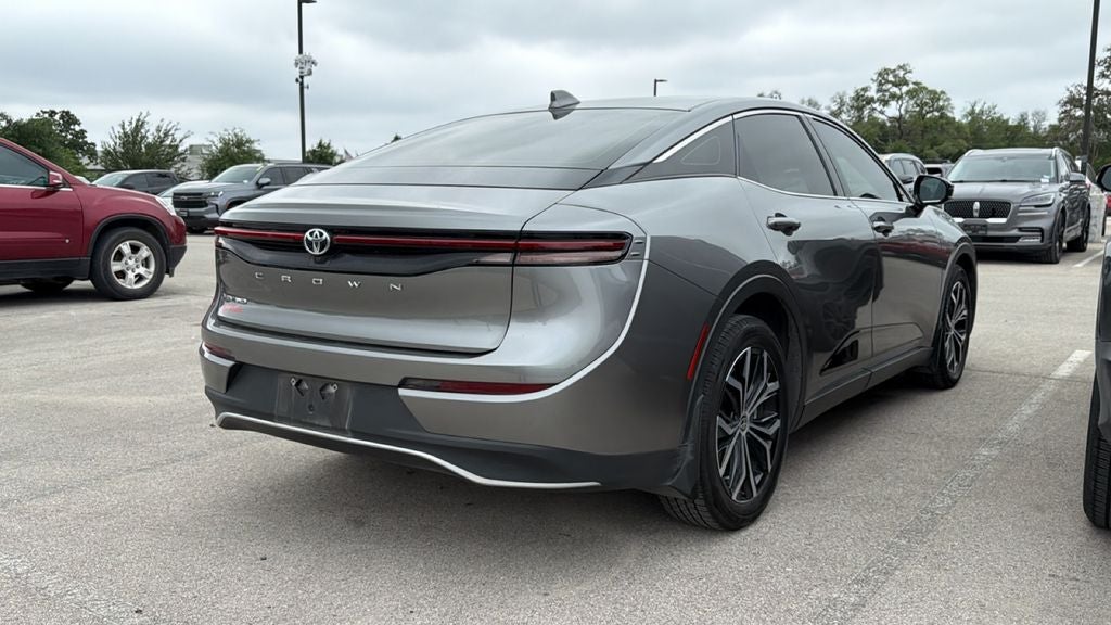 2024 Toyota Crown XLE