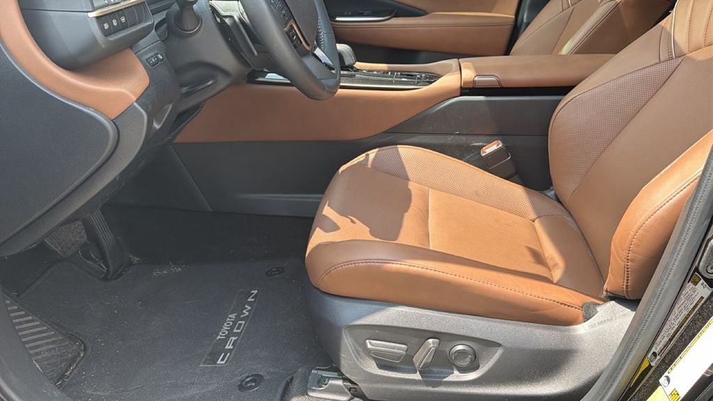 2025 Toyota Crown Signia Limited