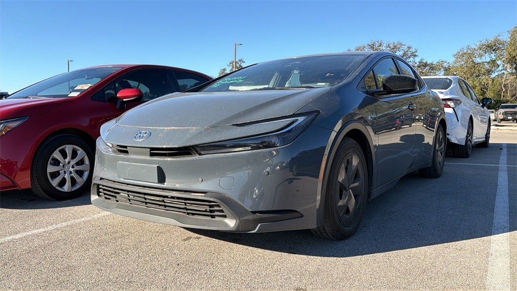2024 Toyota Prius LE