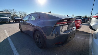 2024 Toyota Prius LE