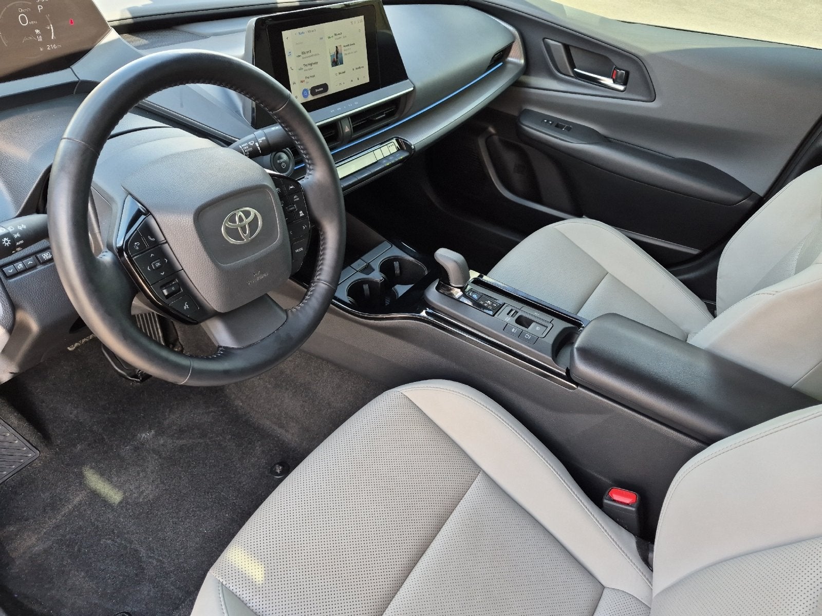 2024 Toyota Prius XLE