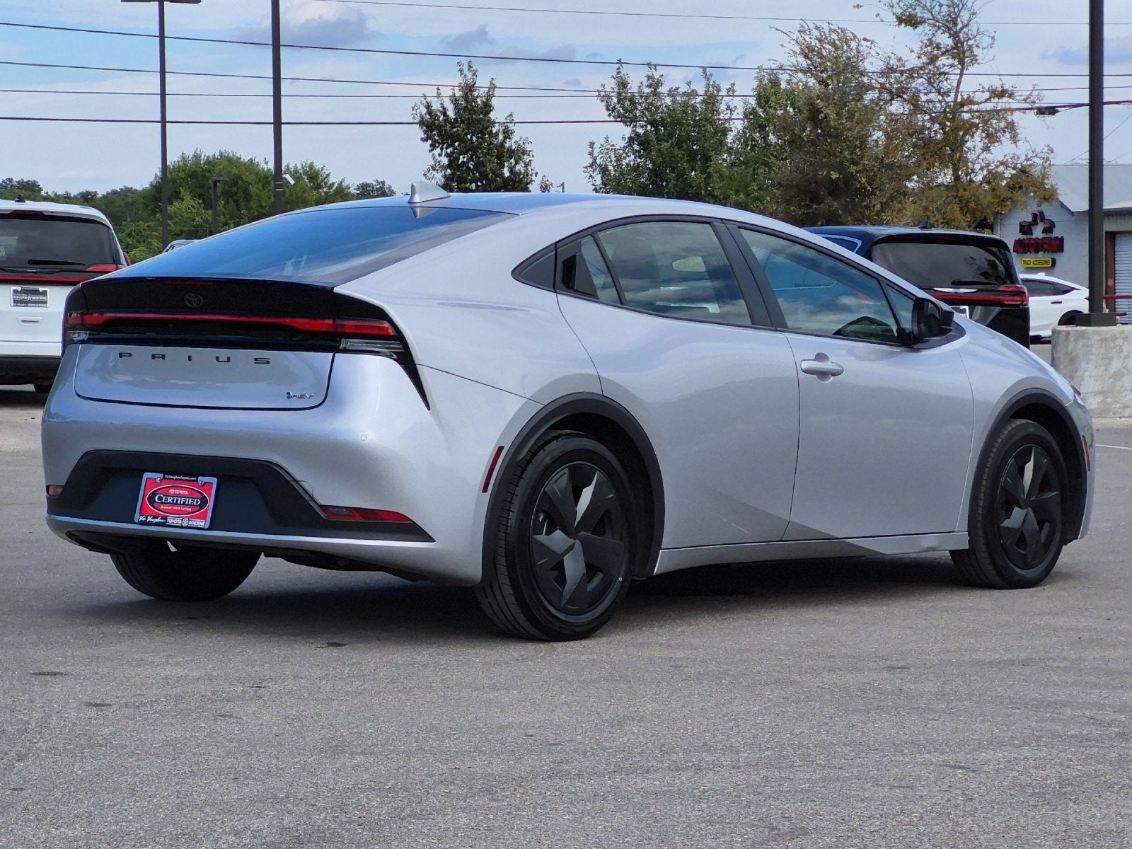 2025 Toyota Prius LE