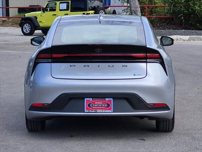 2025 Toyota Prius LE
