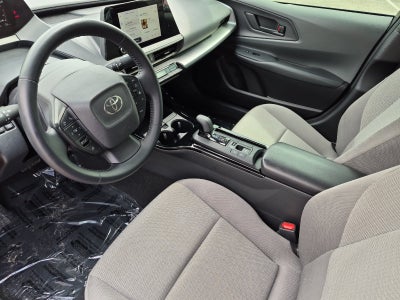 2025 Toyota Prius LE
