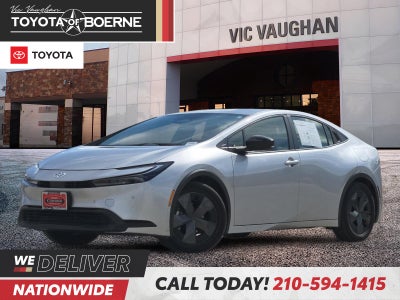 2025 Toyota Prius LE