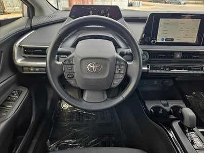 2025 Toyota Prius LE
