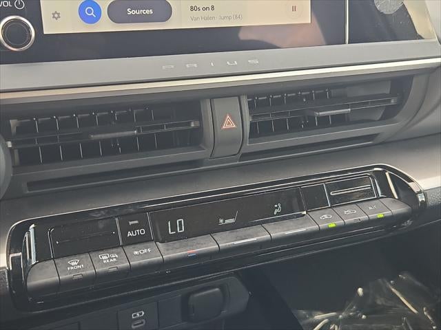 2025 Toyota Prius LE