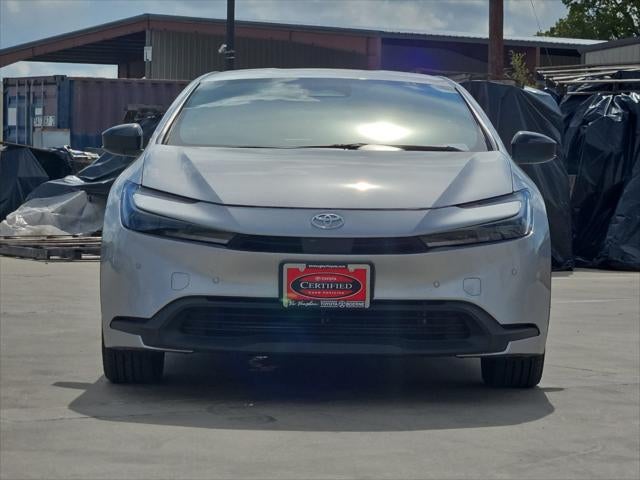 2025 Toyota Prius LE