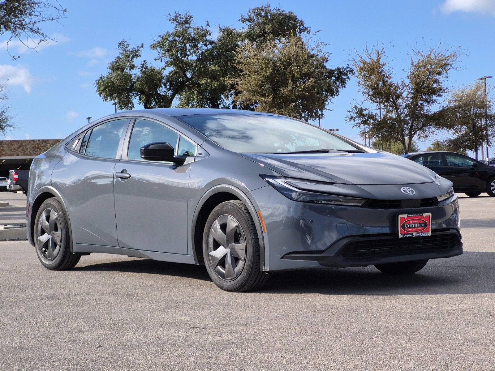 2025 Toyota Prius LE