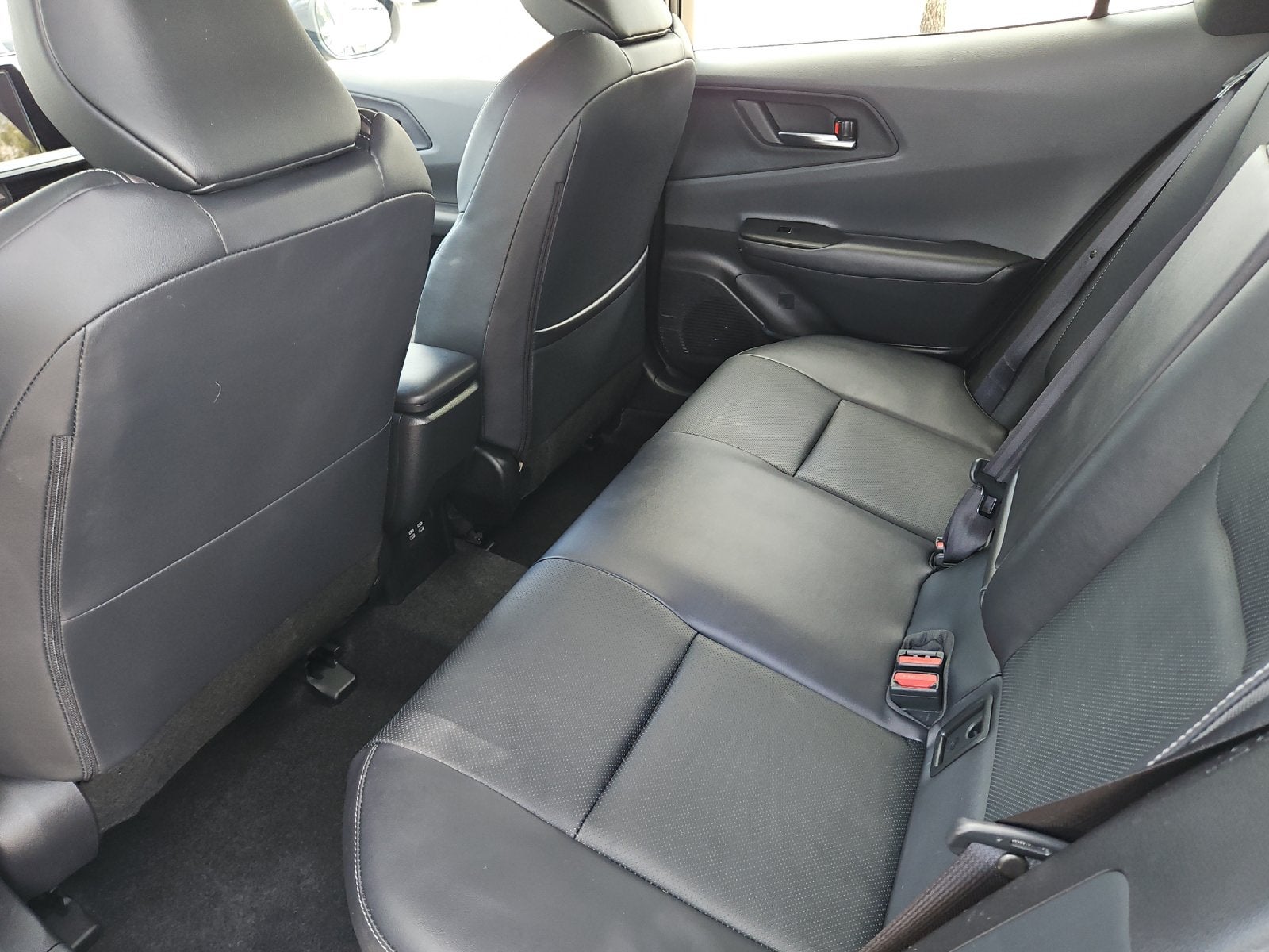 2025 Toyota Prius XLE