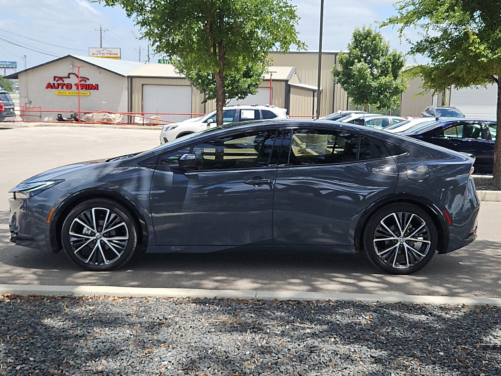 2025 Toyota Prius XLE