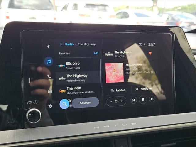 2025 Toyota Prius XLE