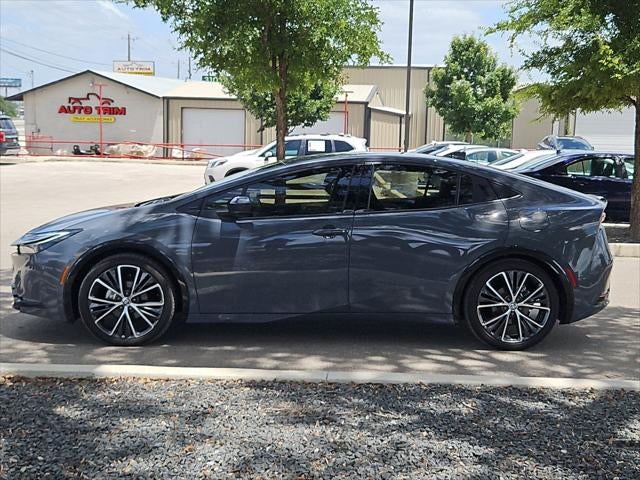 2025 Toyota Prius XLE