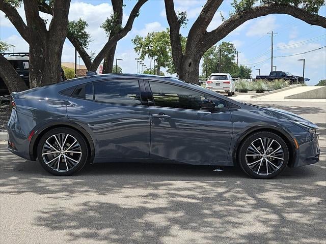 2025 Toyota Prius XLE