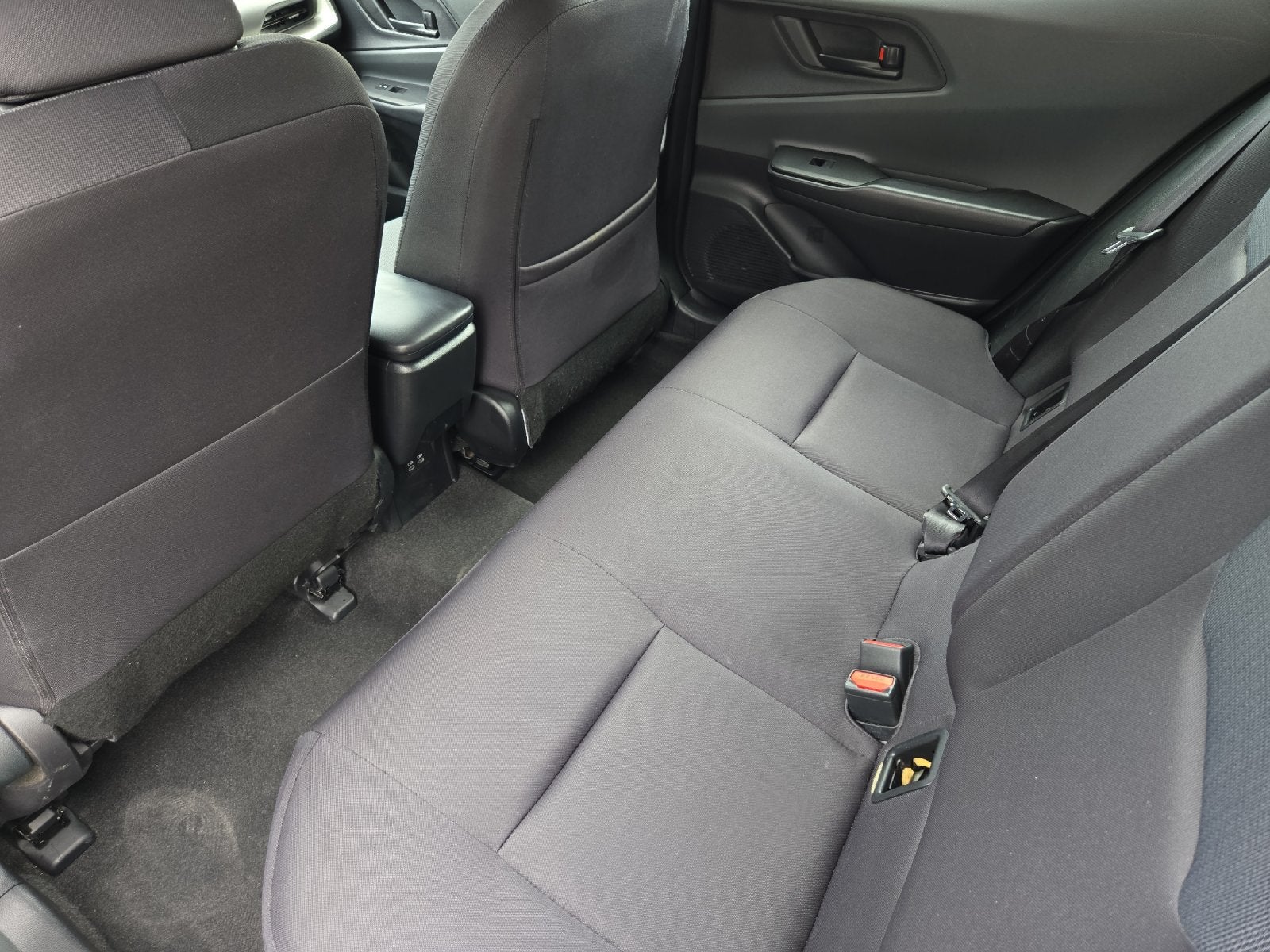 2025 Toyota Prius LE