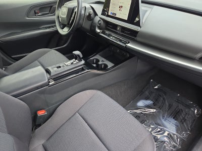 2025 Toyota Prius LE