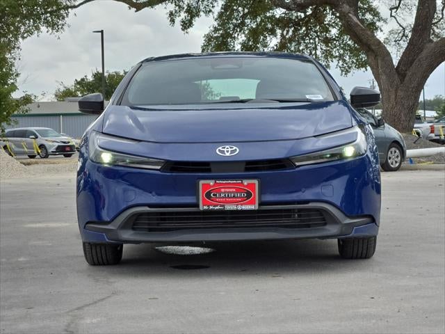 2025 Toyota Prius LE