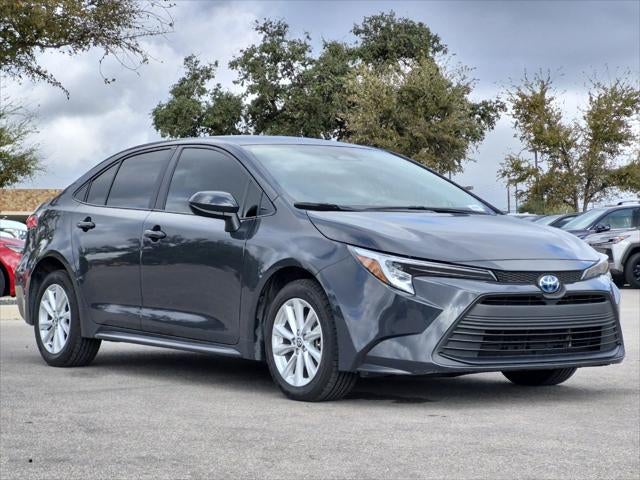 2025 Toyota Corolla Hybrid LE