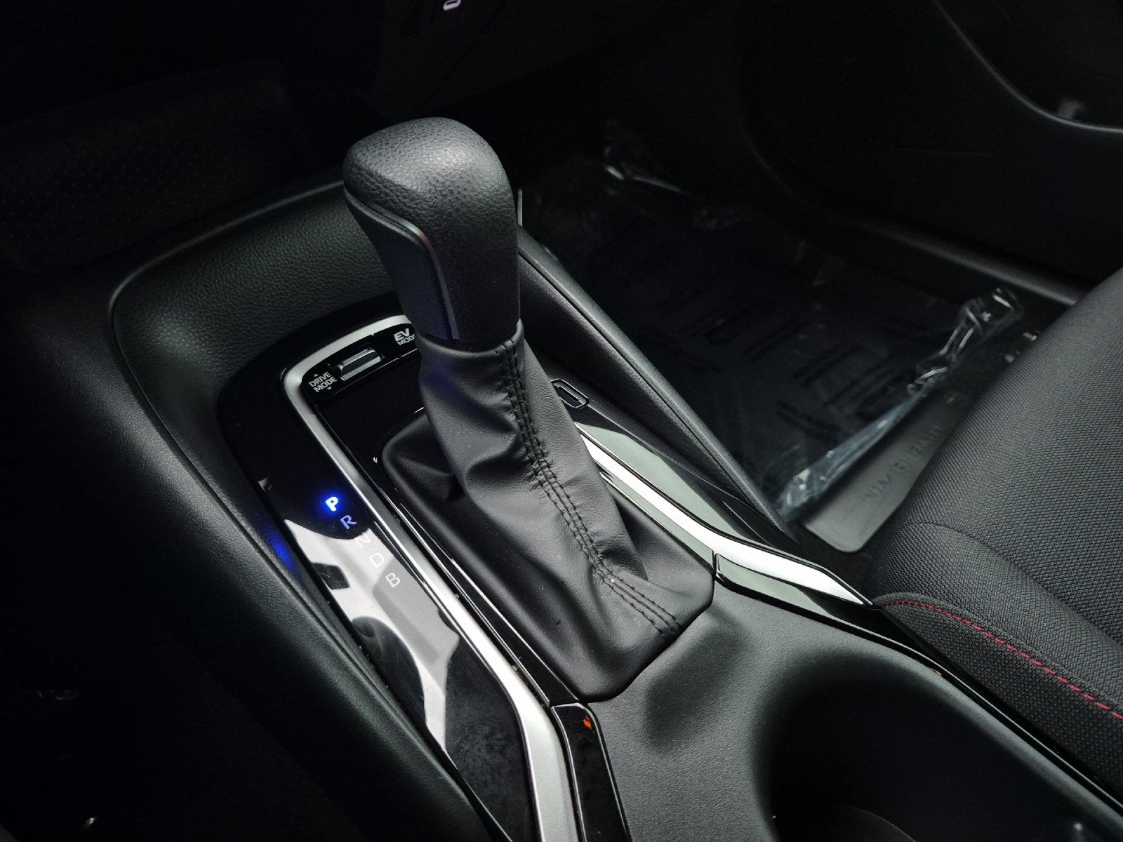 2025 Toyota Corolla Hybrid SE