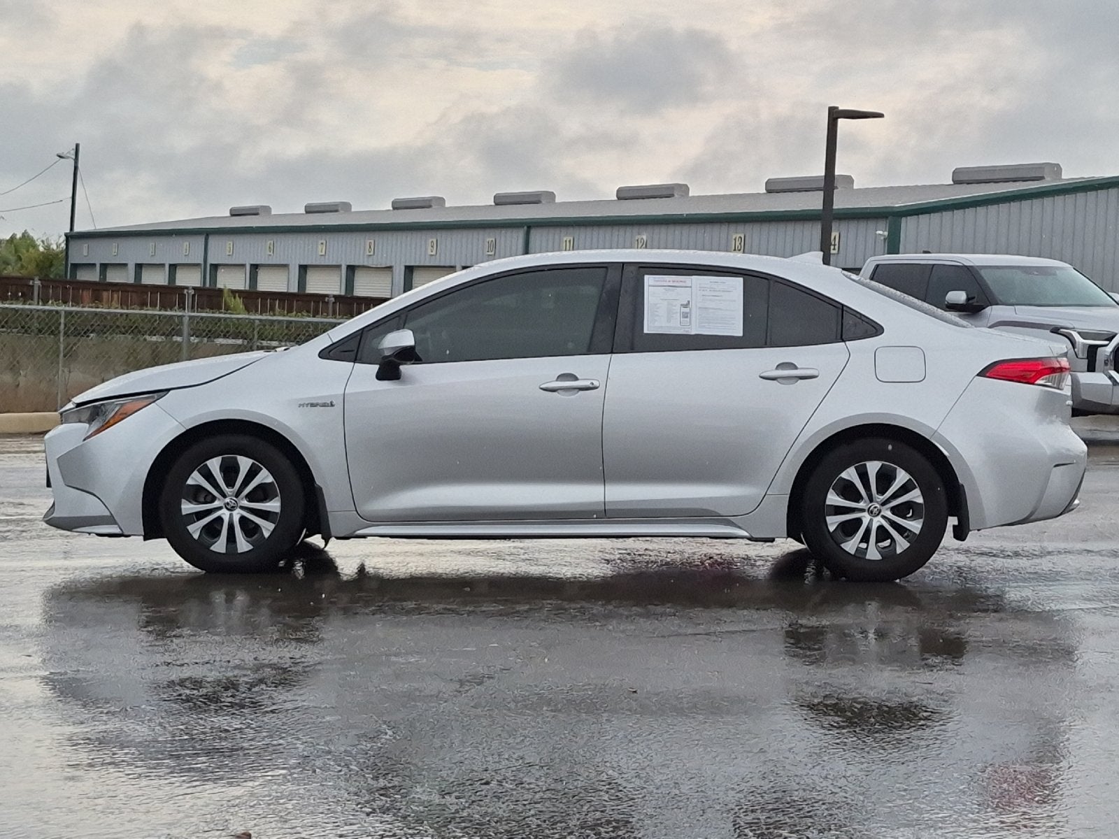2020 Toyota Corolla Hybrid LE