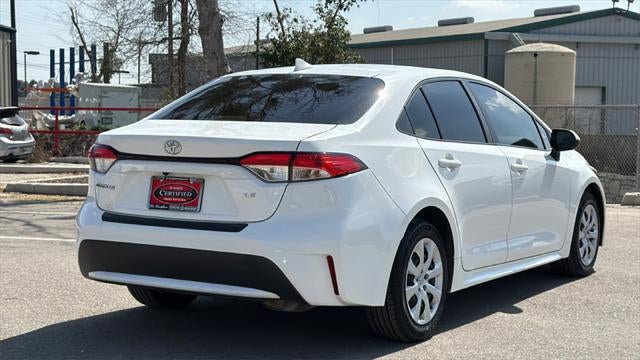 2022 Toyota Corolla LE