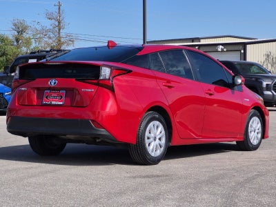 2022 Toyota Prius LE