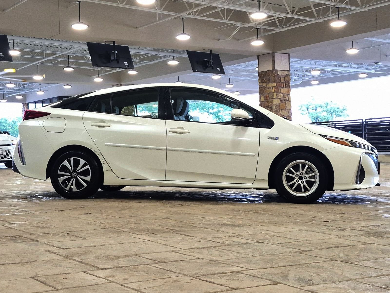 2017 Toyota Prius Prime Plus