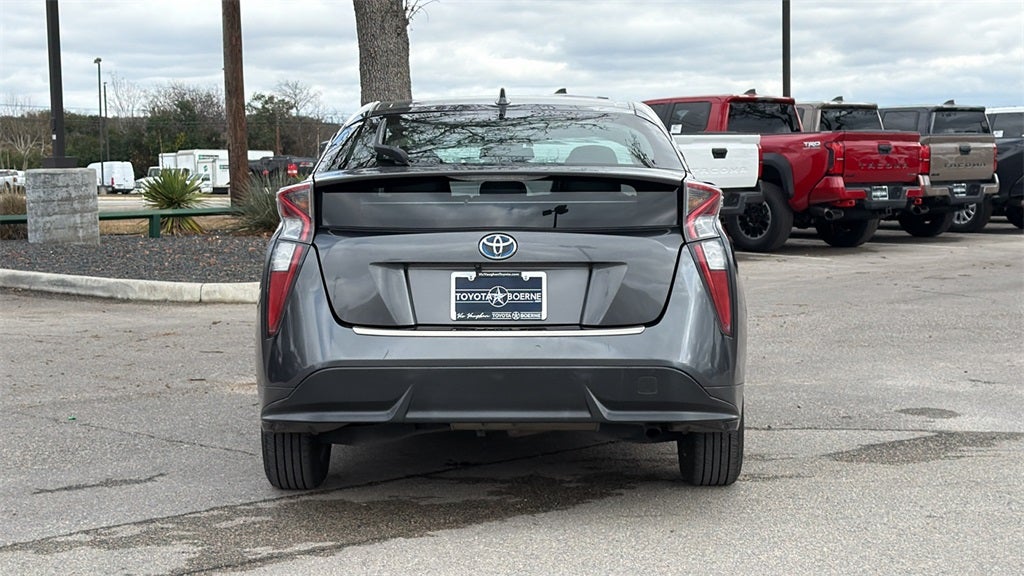 2016 Toyota Prius Four Touring