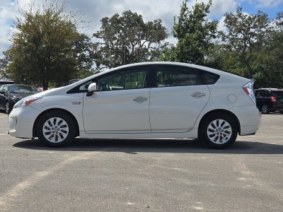 2014 Toyota Prius Plug-in Base