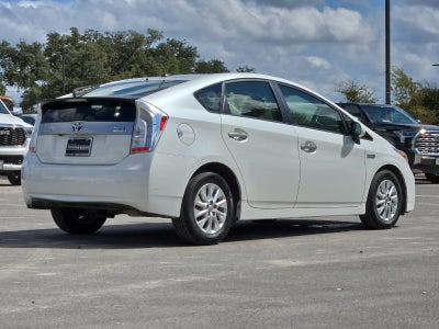 2014 Toyota Prius Plug-in Base