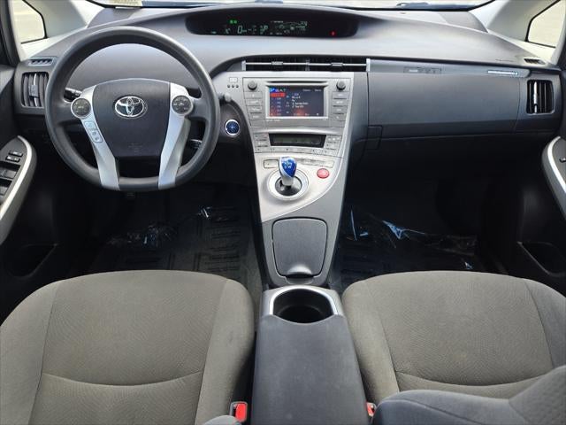 2014 Toyota Prius Plug-in Base