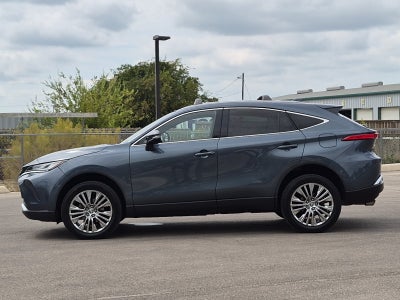 2023 Toyota Venza XLE