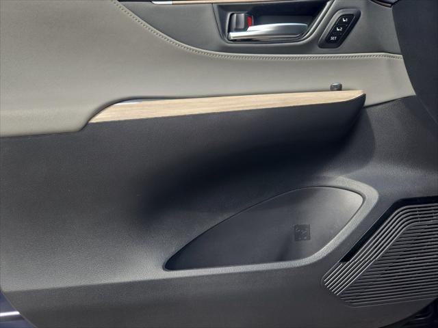 2021 Toyota Venza XLE