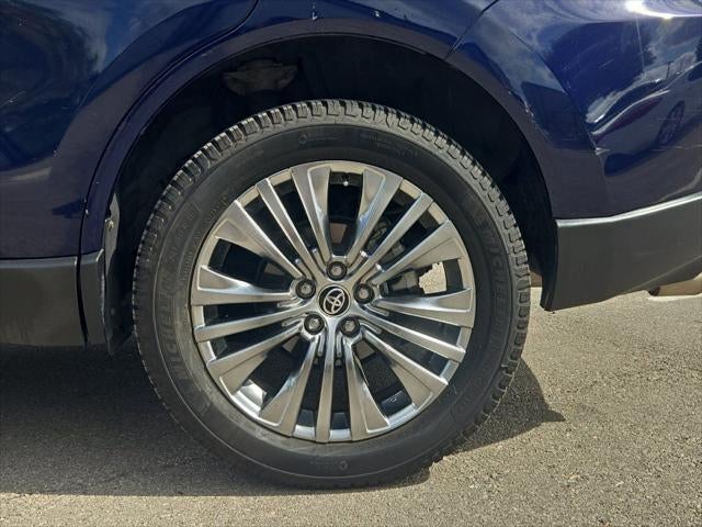2021 Toyota Venza XLE