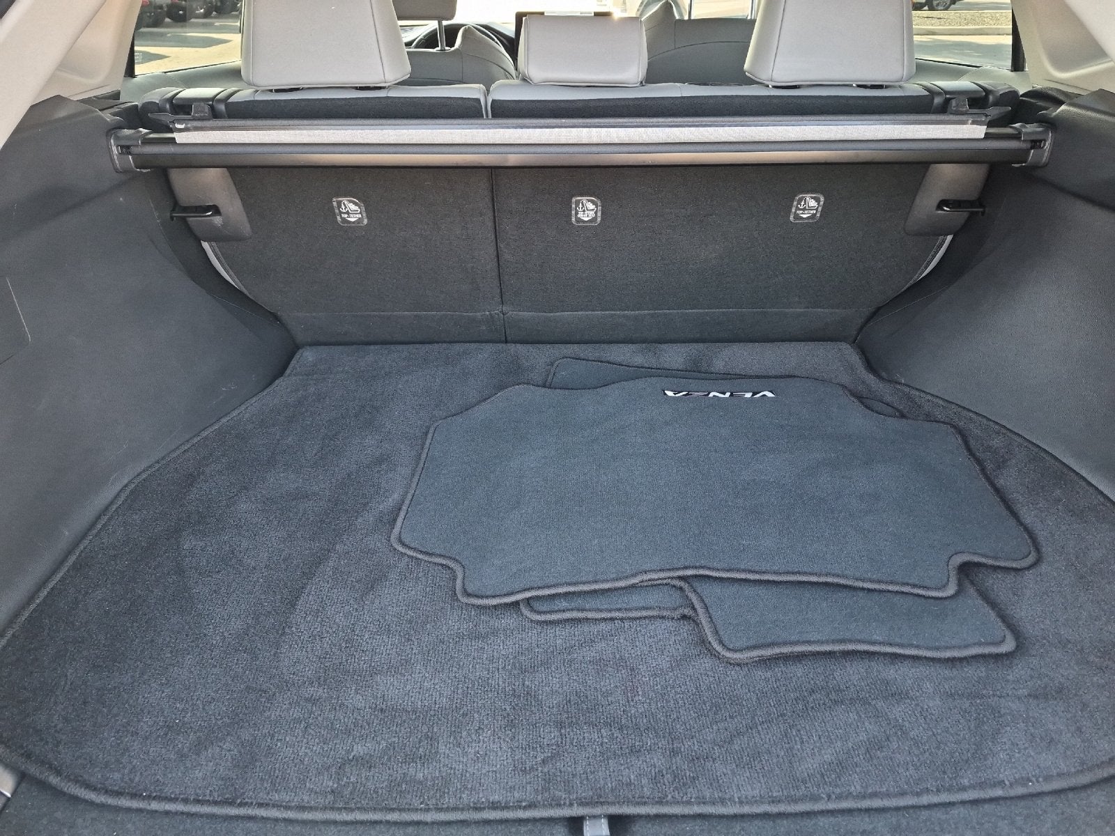 2024 Toyota Venza XLE