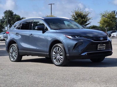 2024 Toyota Venza XLE