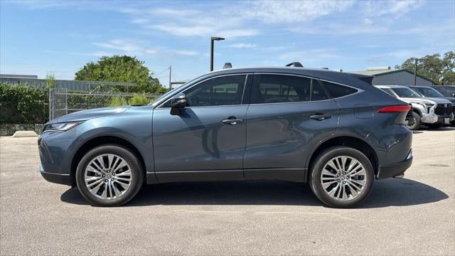 2022 Toyota Venza XLE